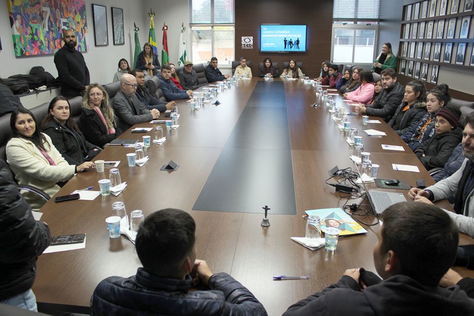 MB Comunicao Empresarial e Organizacional -