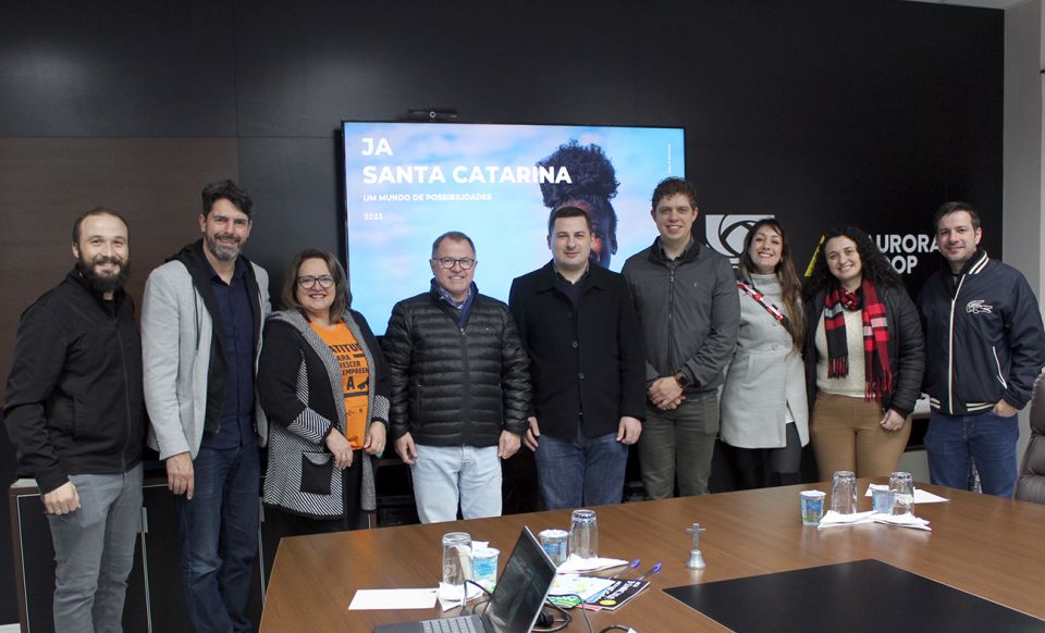 MB Comunicao Empresarial e Organizacional -