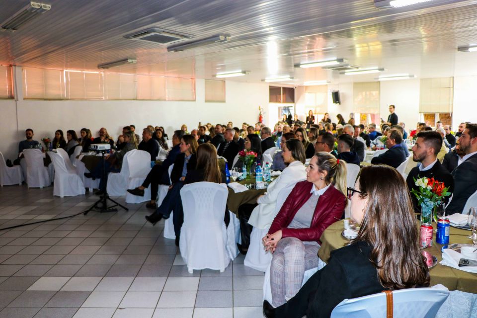 MB Comunicao Empresarial e Organizacional -