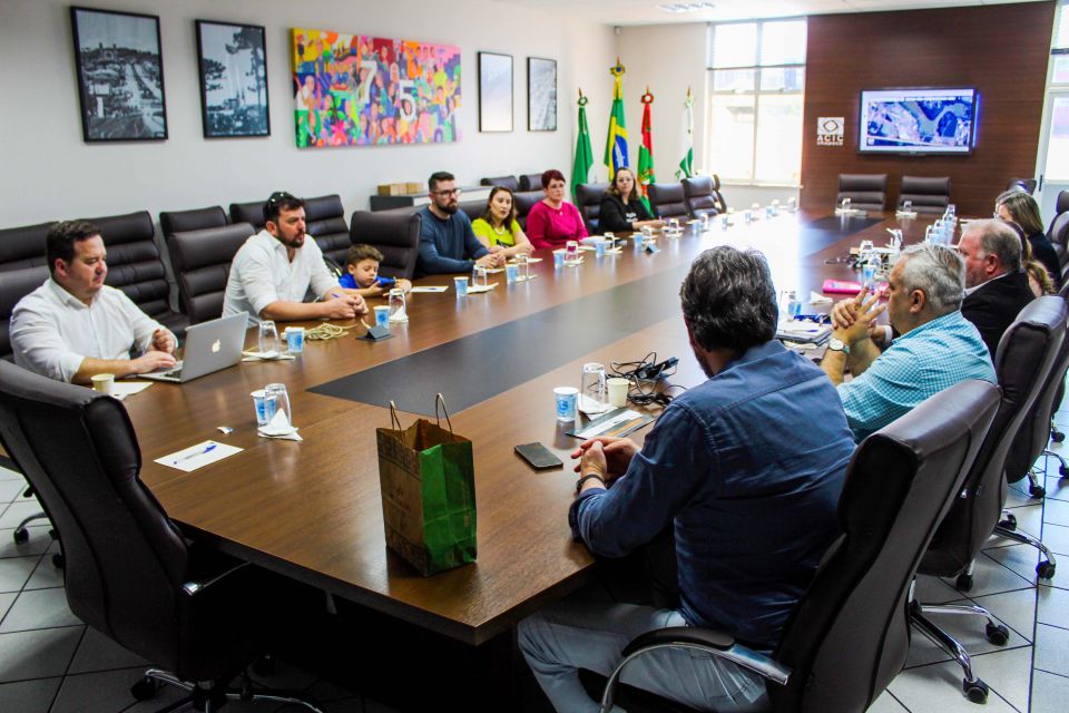 MB Comunicao Empresarial e Organizacional -