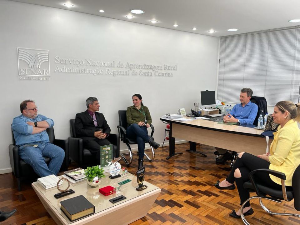MB Comunicao Empresarial e Organizacional -