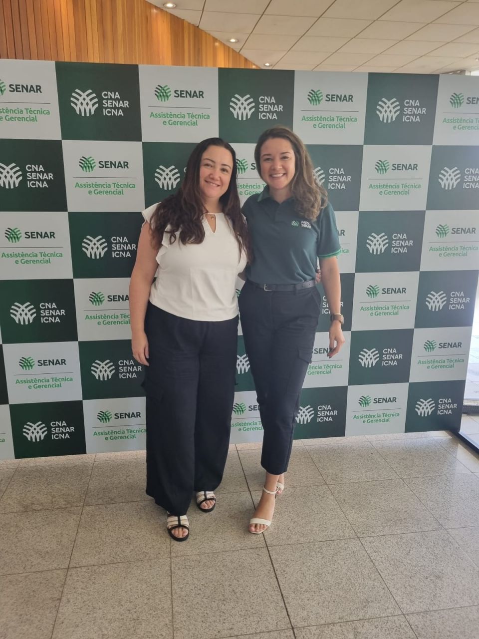 MB Comunicao Empresarial e Organizacional - A coordenadora estadual da ATeG do Senar Santa Catarina, Paula Coimbra Nunes, participou do evento juntamente a auxiliar administrativo do programa, Daiana Correa Silveira.