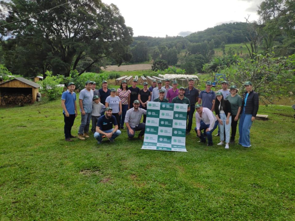 MB Comunicao Empresarial e Organizacional -