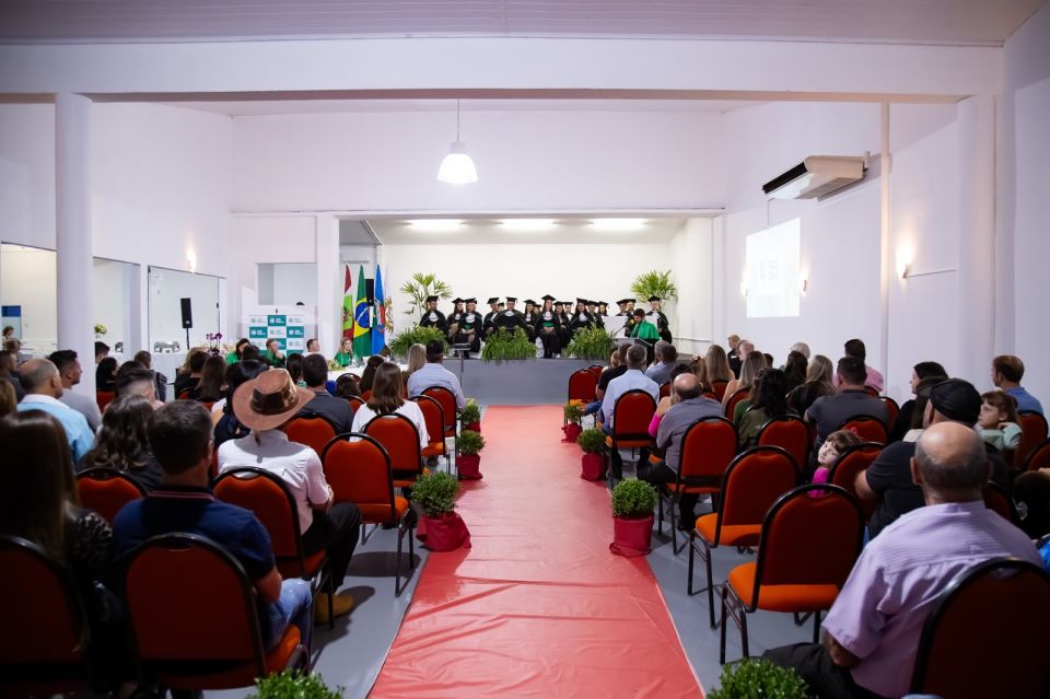 MB Comunicao Empresarial e Organizacional -