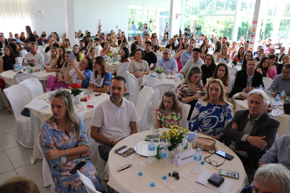 MB Comunicao Empresarial e Organizacional -