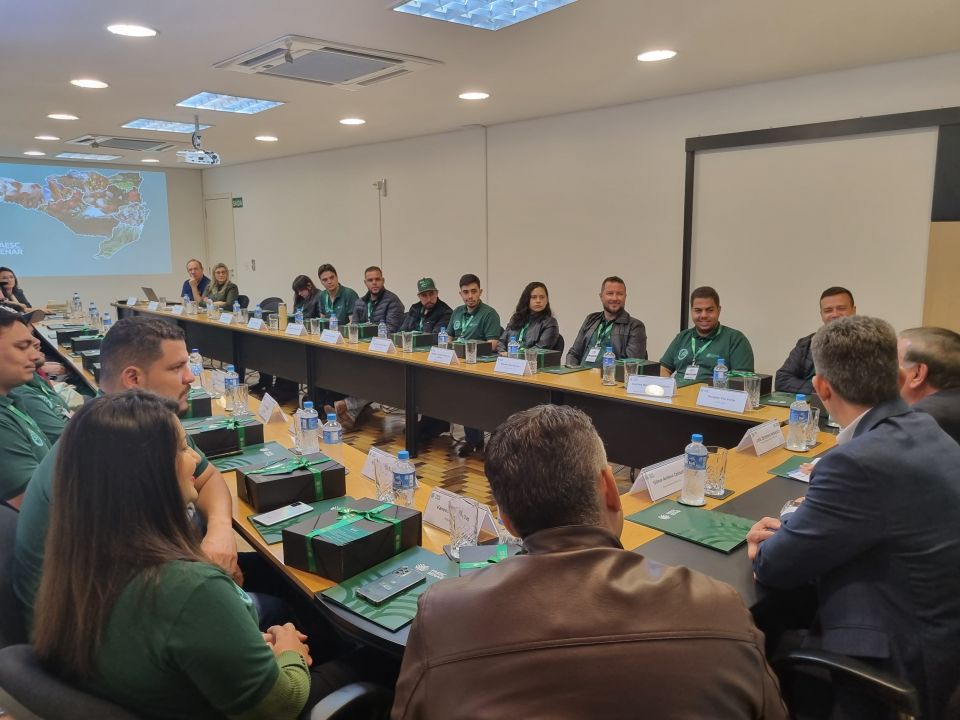 MB Comunicao Empresarial e Organizacional -