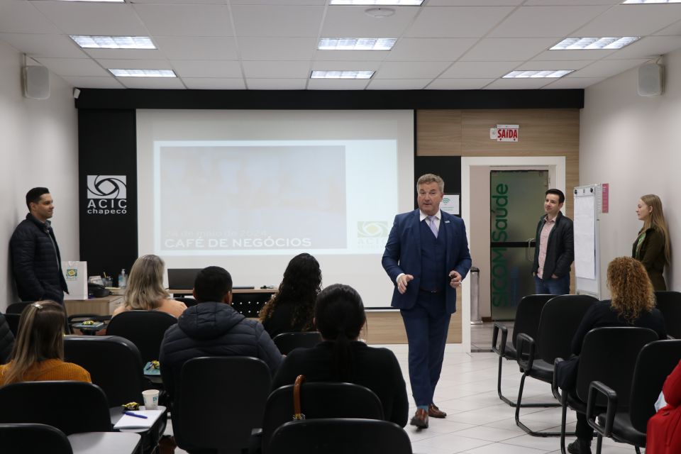 MB Comunicao Empresarial e Organizacional -