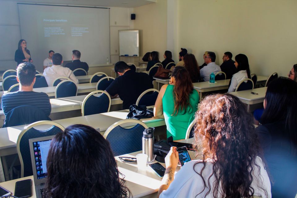 MB Comunicao Empresarial e Organizacional -