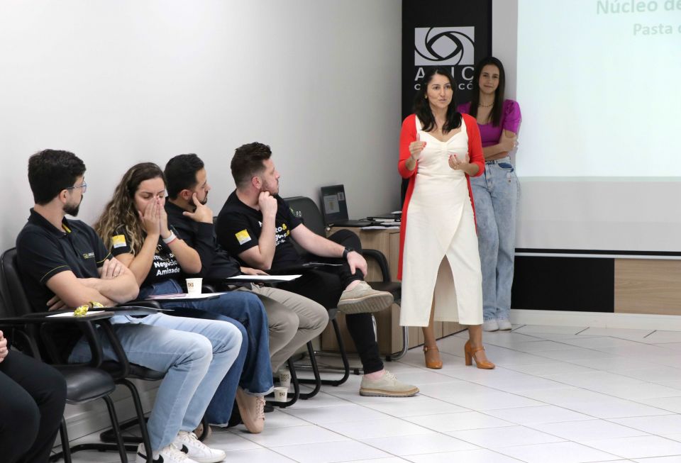 MB Comunicao Empresarial e Organizacional -