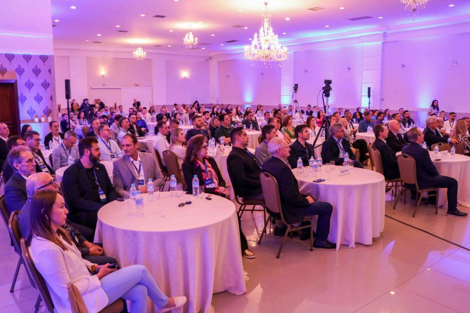 MB Comunicao Empresarial e Organizacional -