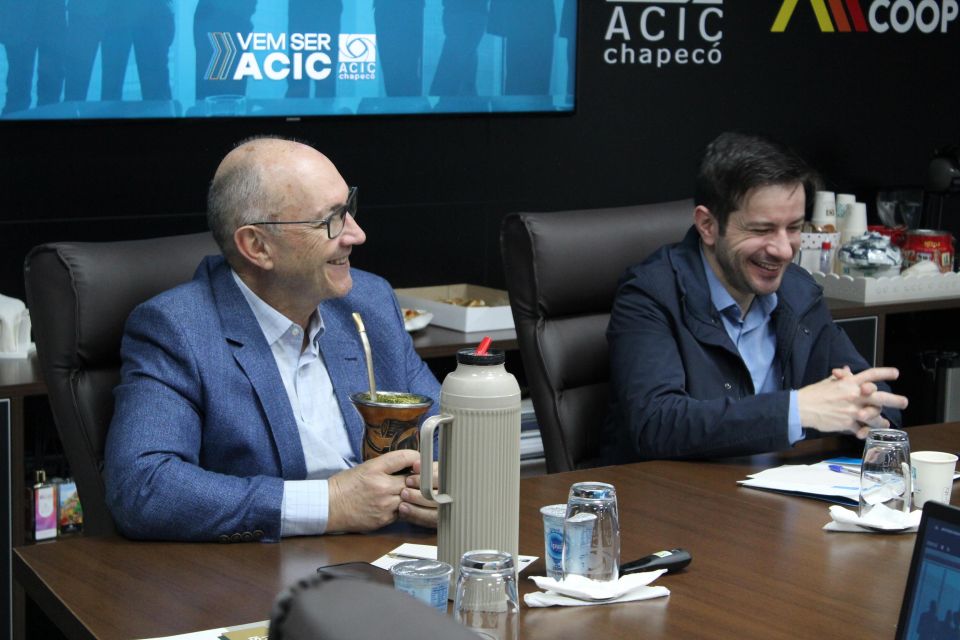 MB Comunicao Empresarial e Organizacional -