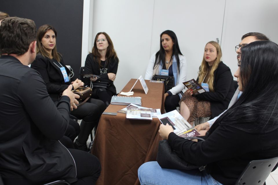 MB Comunicao Empresarial e Organizacional -