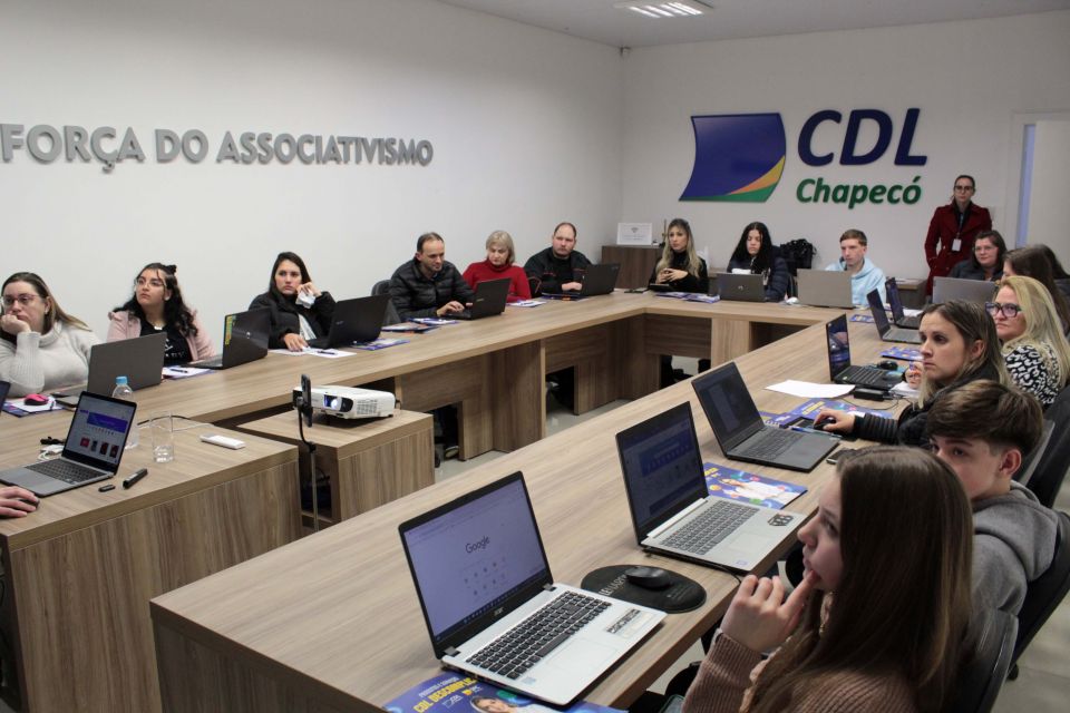 MB Comunicao Empresarial e Organizacional -