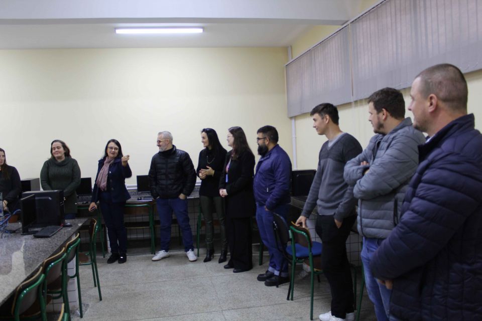 MB Comunicao Empresarial e Organizacional -