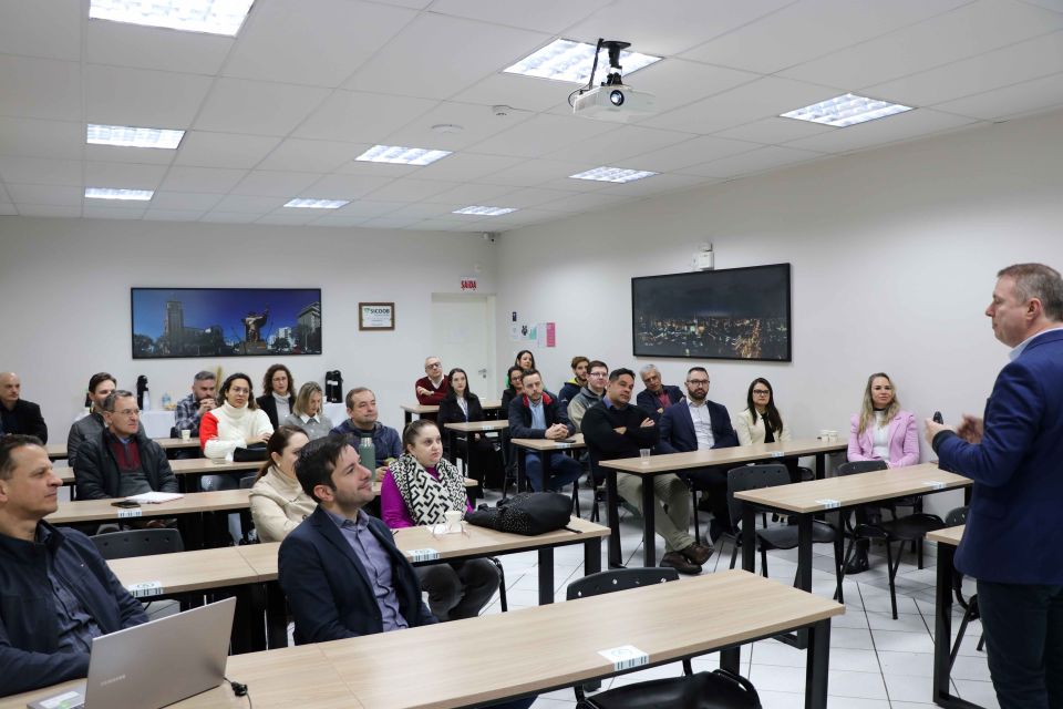 MB Comunicao Empresarial e Organizacional -
