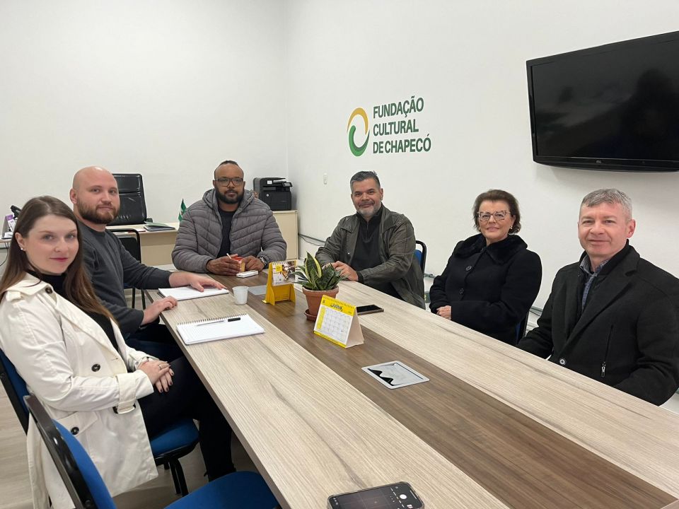 MB Comunicao Empresarial e Organizacional -
