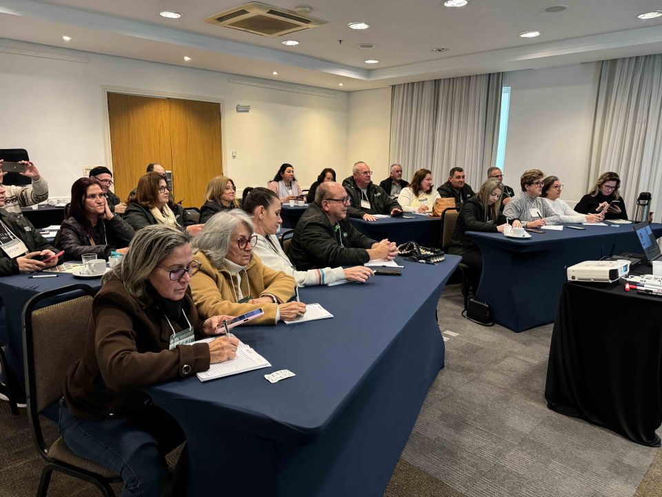 MB Comunicao Empresarial e Organizacional -