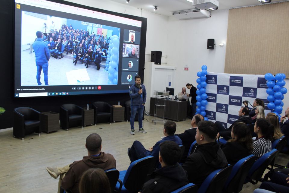 MB Comunicao Empresarial e Organizacional -