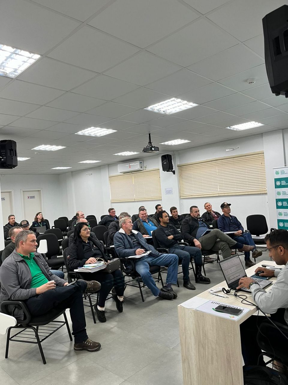 MB Comunicao Empresarial e Organizacional -