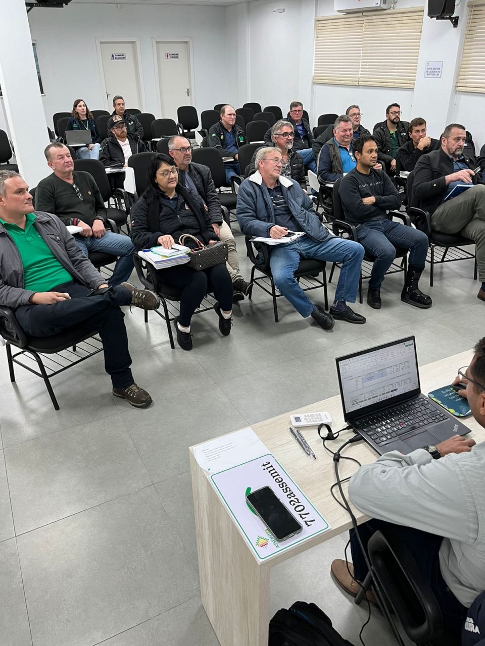 MB Comunicao Empresarial e Organizacional -