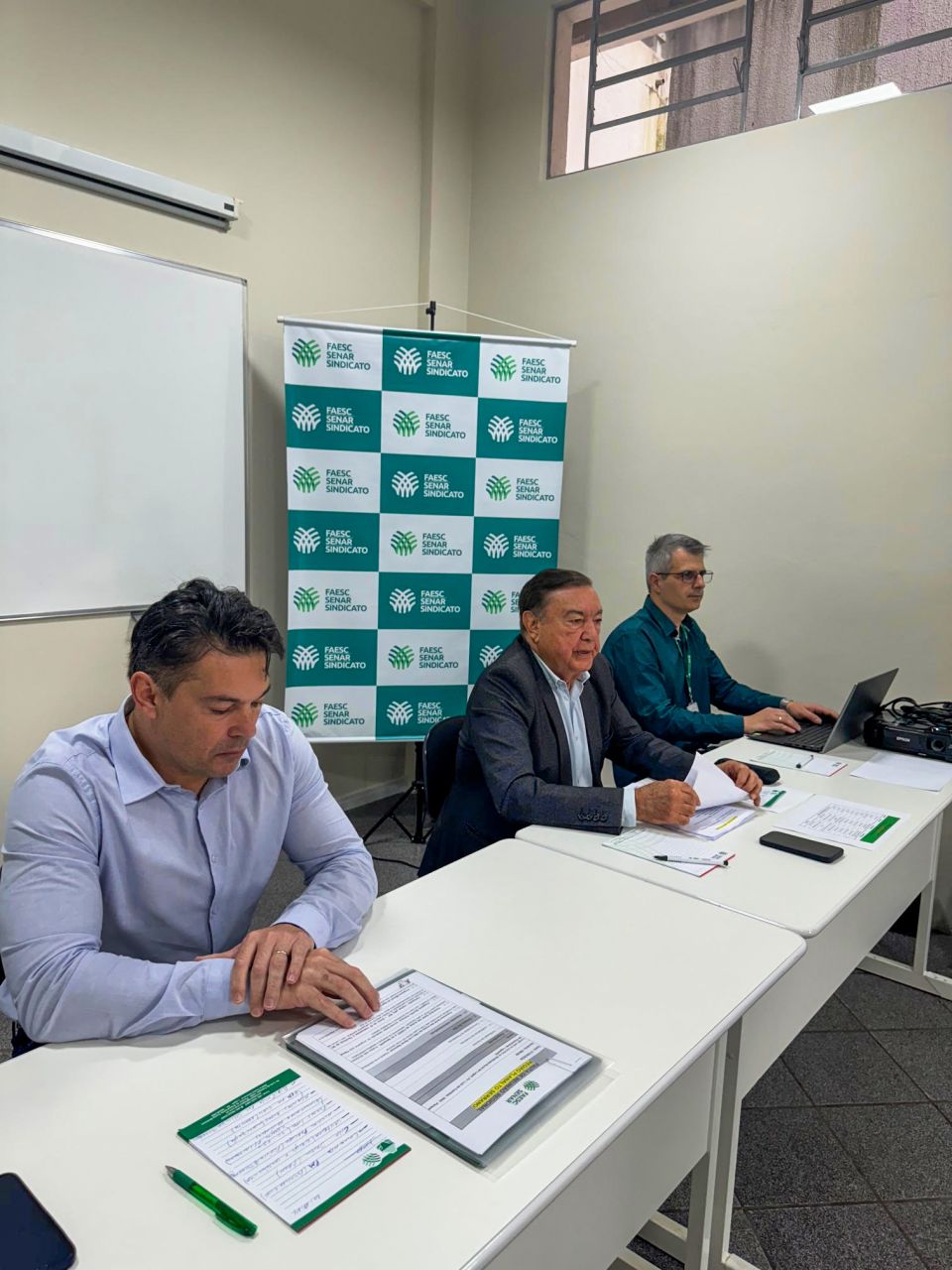 MB Comunicao Empresarial e Organizacional -