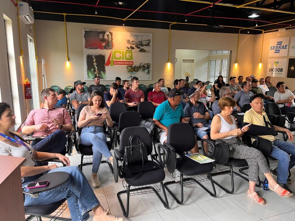 MB Comunicao Empresarial e Organizacional -