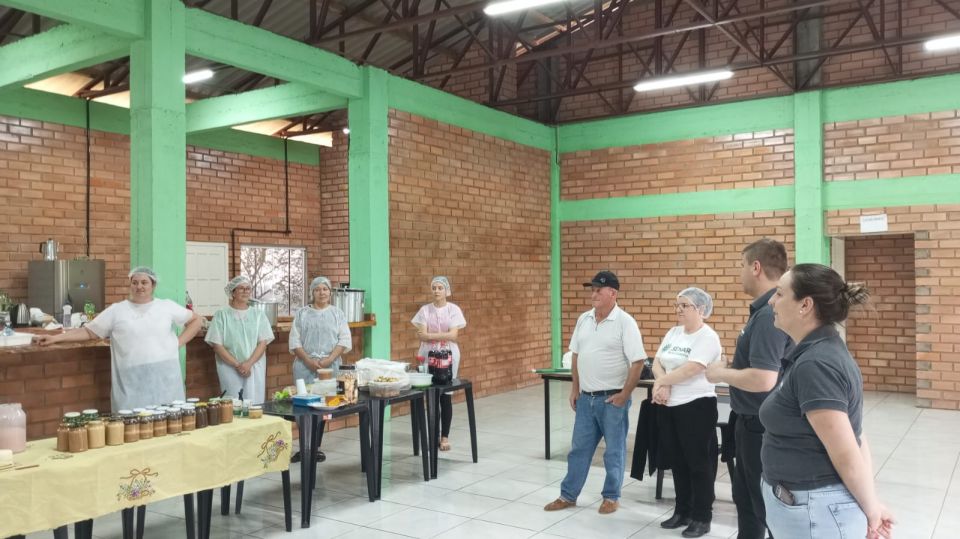 MB Comunicao Empresarial e Organizacional -