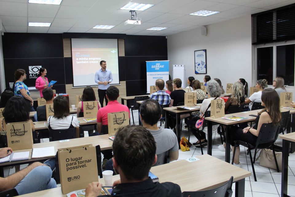 MB Comunicao Empresarial e Organizacional -