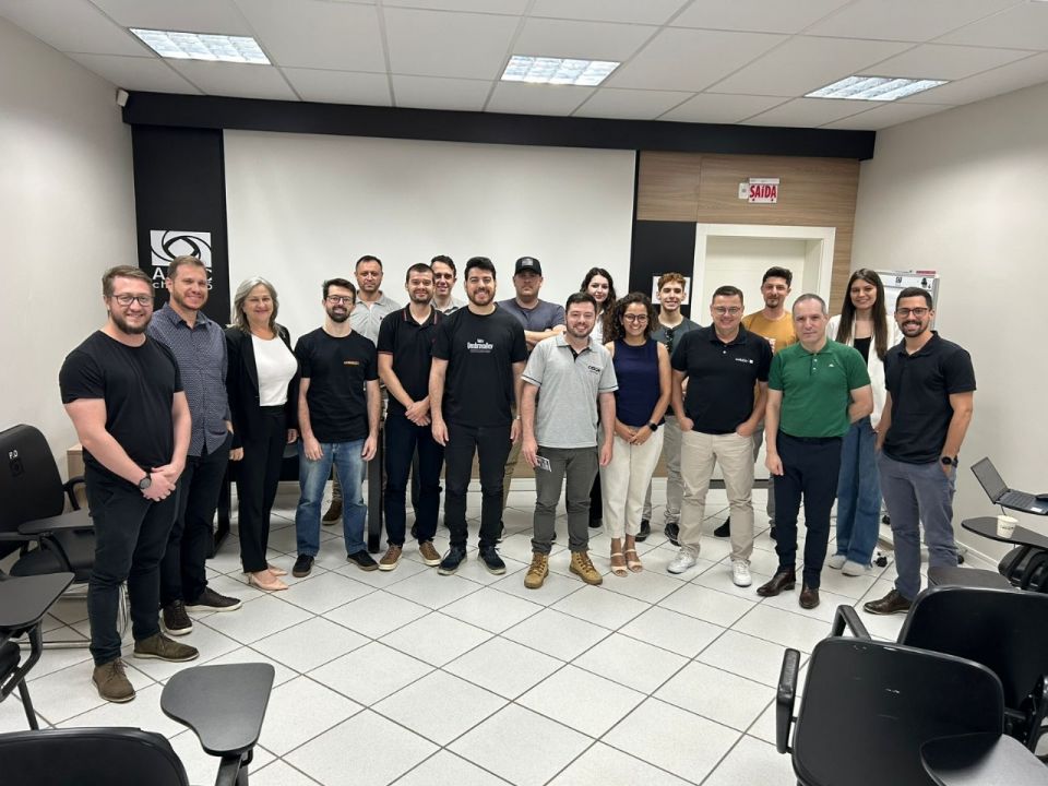 MB Comunicao Empresarial e Organizacional -
