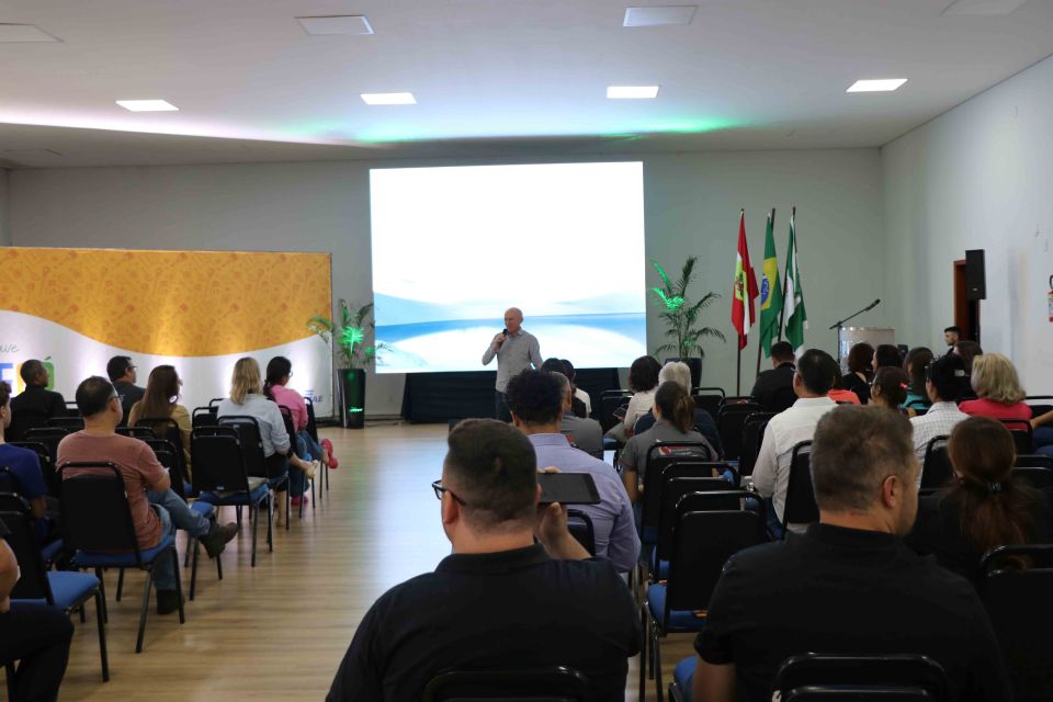 MB Comunicao Empresarial e Organizacional -