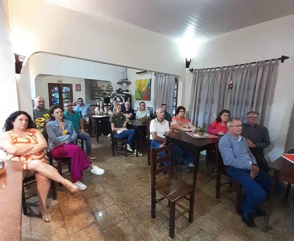 MB Comunicao Empresarial e Organizacional -