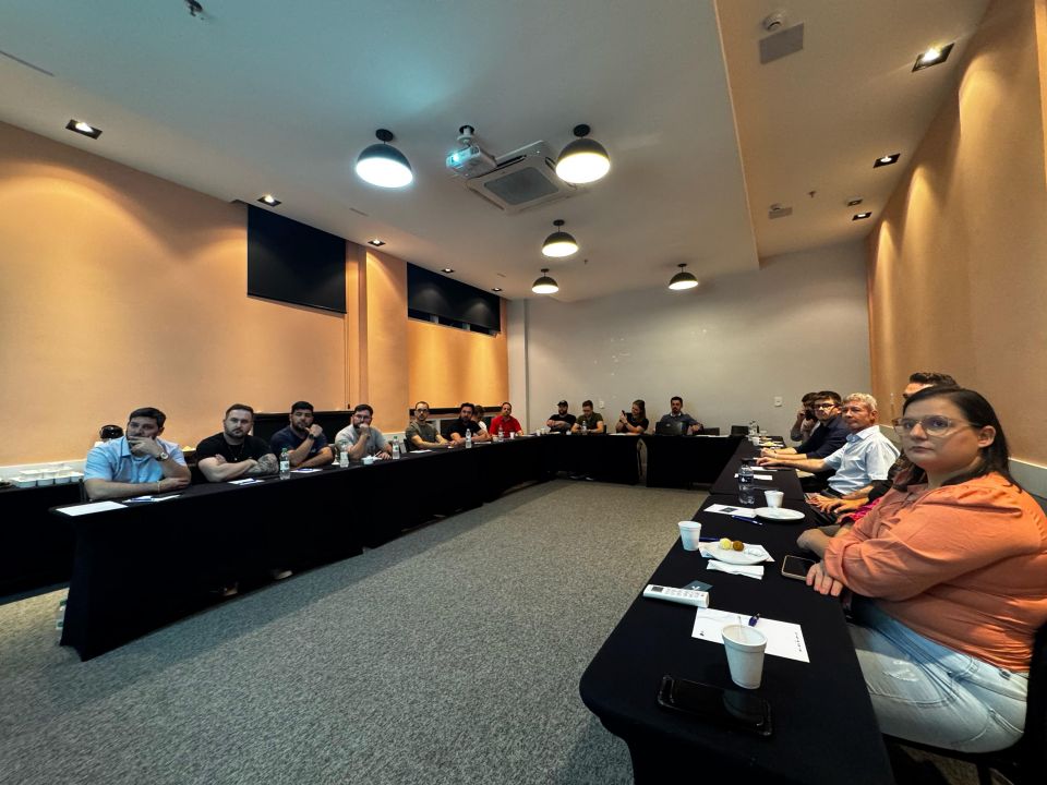 MB Comunicao Empresarial e Organizacional -