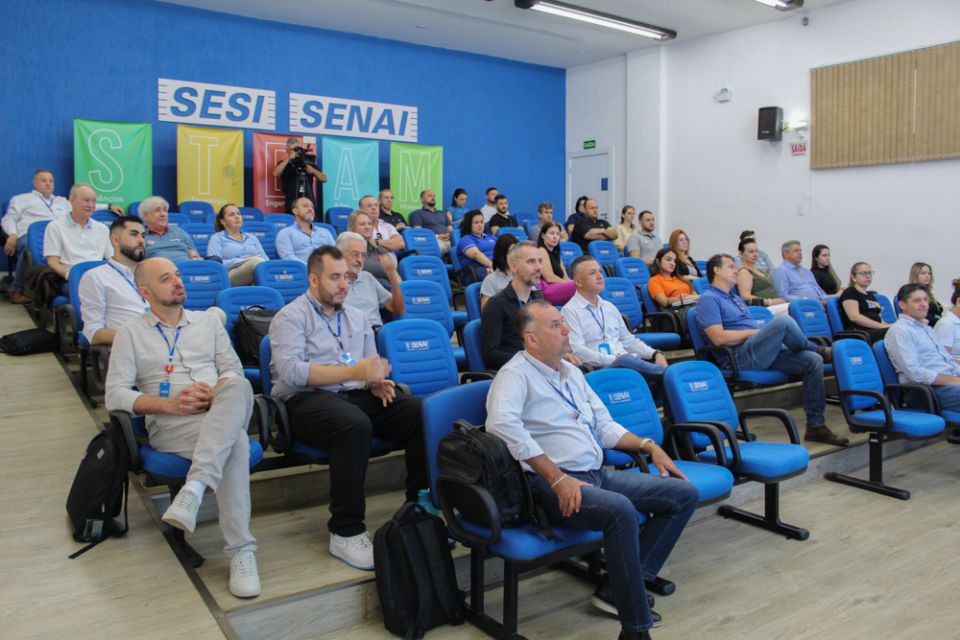 MB Comunicao Empresarial e Organizacional -