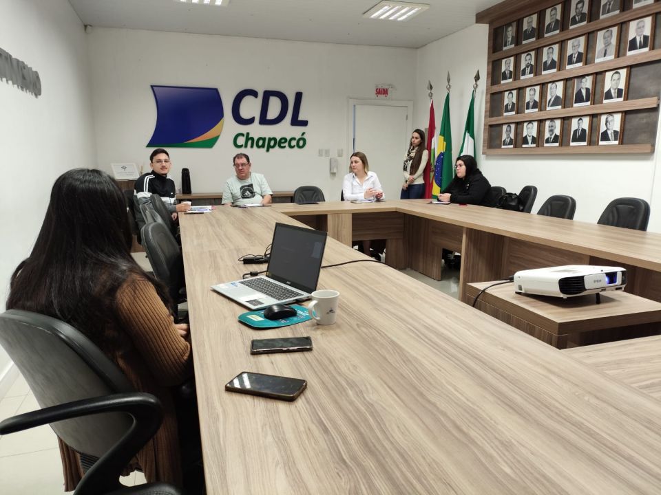 MB Comunicao Empresarial e Organizacional -