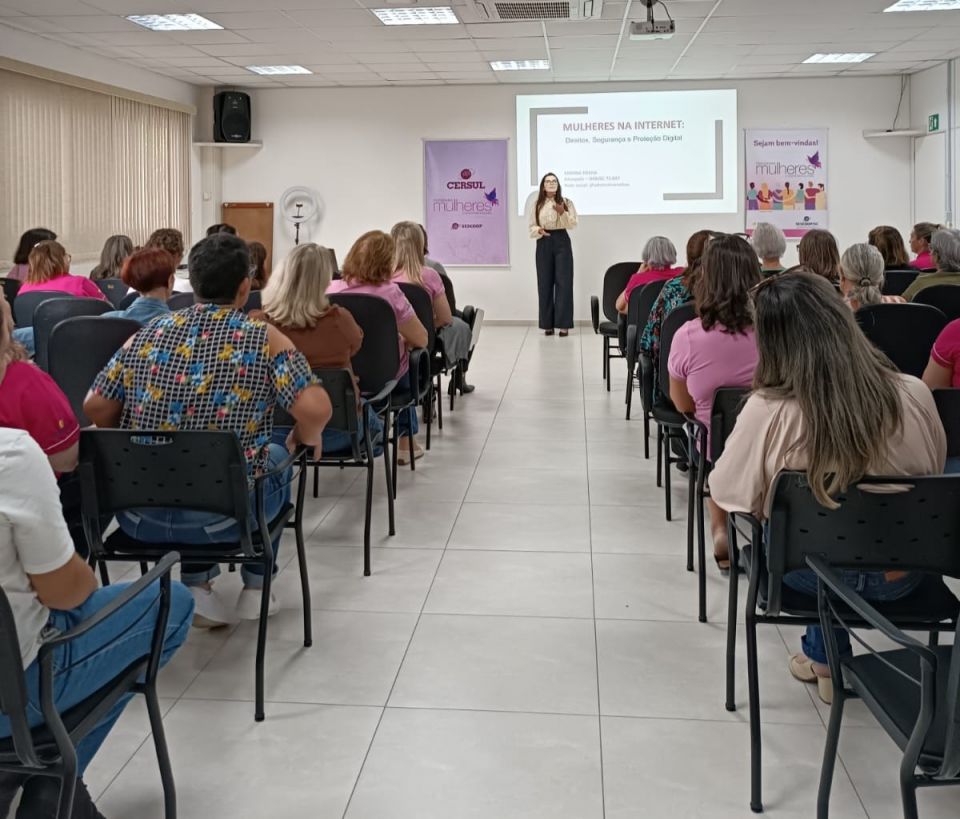 MB Comunicao Empresarial e Organizacional -