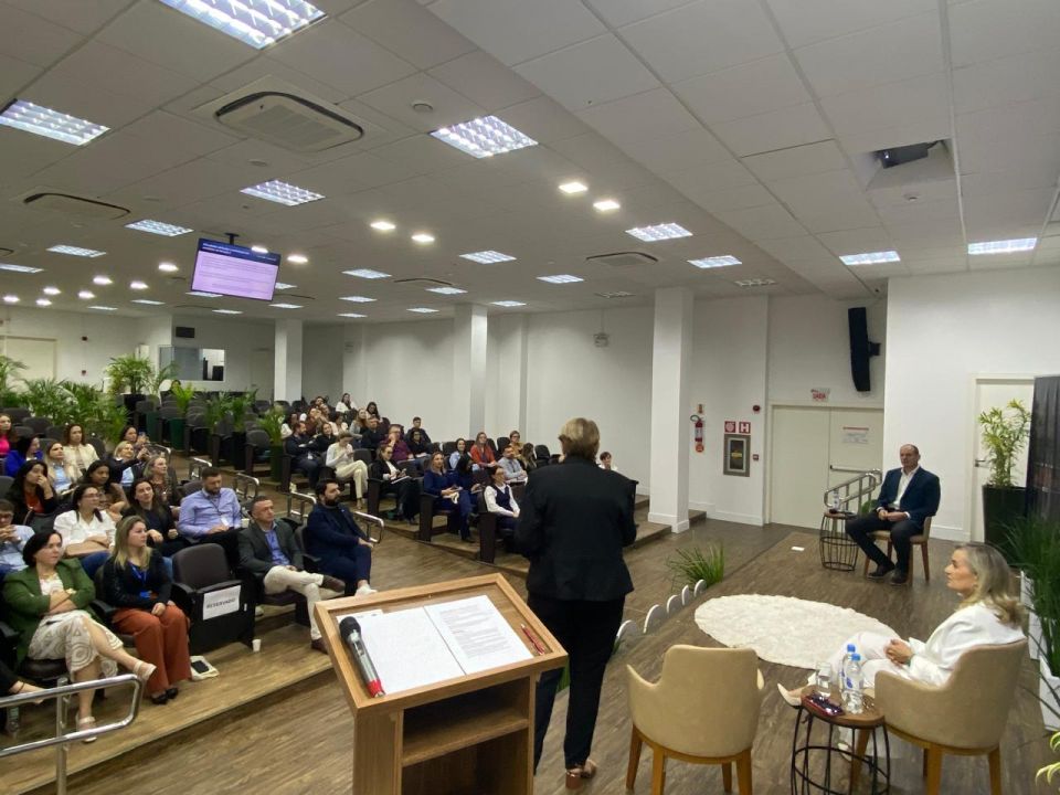 MB Comunicao Empresarial e Organizacional -