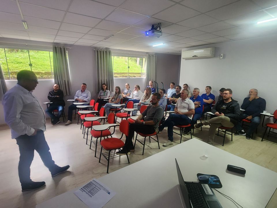 MB Comunicao Empresarial e Organizacional -