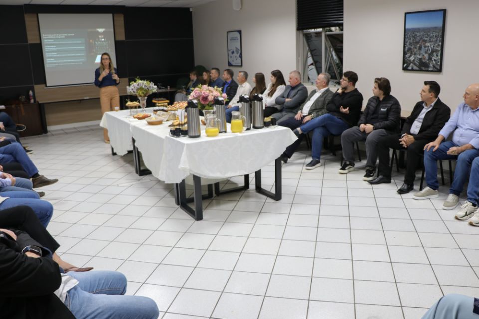 MB Comunicao Empresarial e Organizacional -