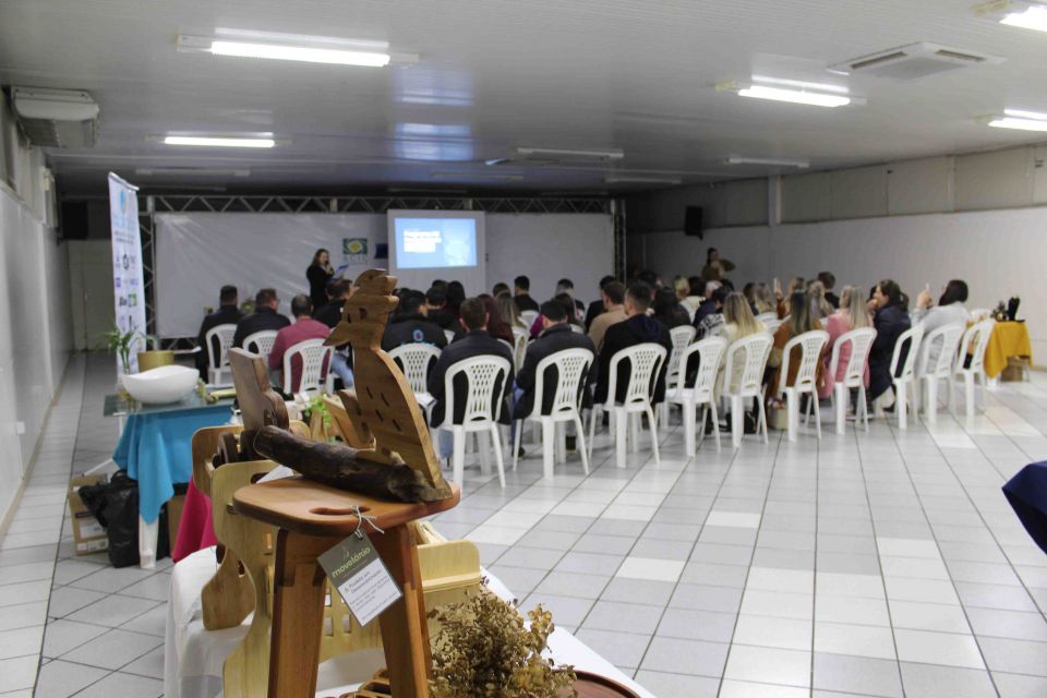 MB Comunicao Empresarial e Organizacional -