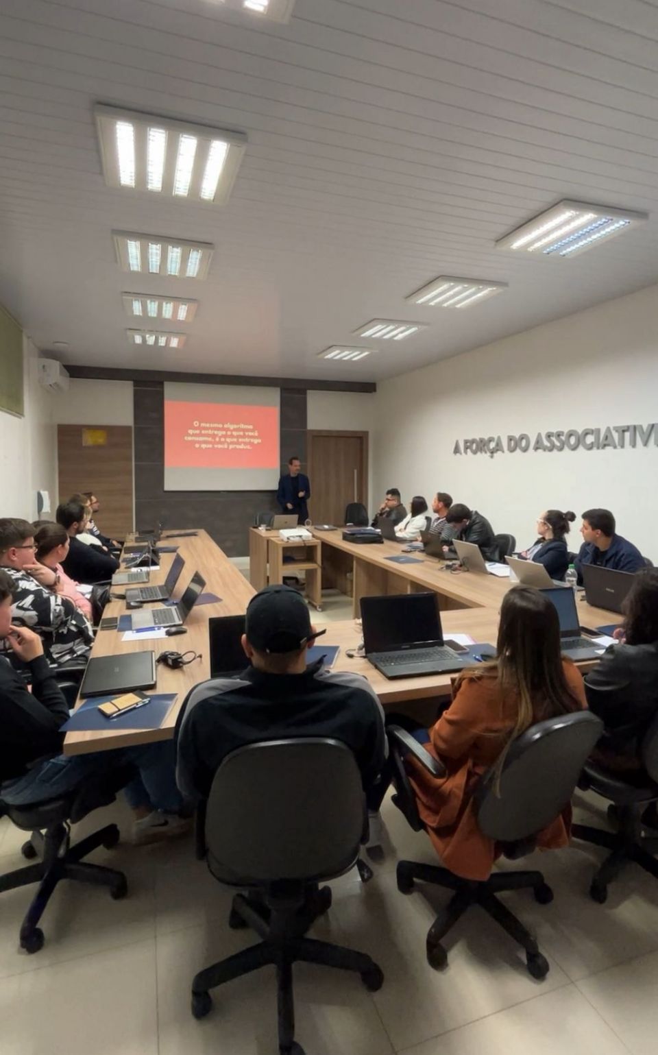 MB Comunicao Empresarial e Organizacional -