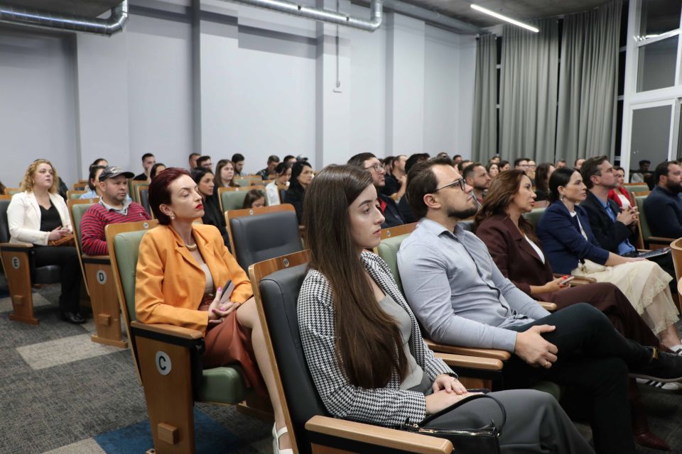 MB Comunicao Empresarial e Organizacional -