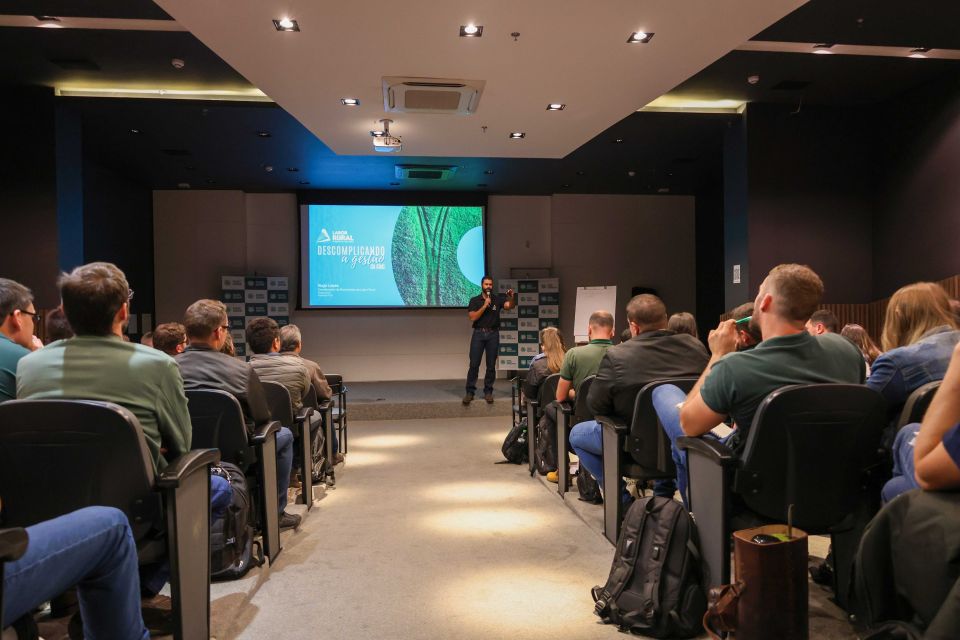 MB Comunicao Empresarial e Organizacional -