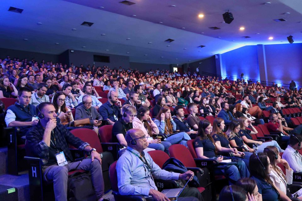 MB Comunicao Empresarial e Organizacional - 