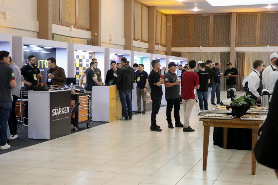 MB Comunicao Empresarial e Organizacional - 