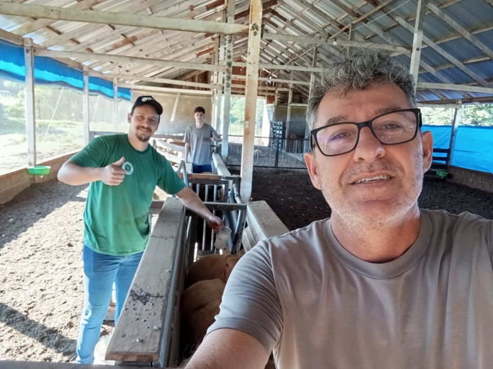 MB Comunicao Empresarial e Organizacional - 