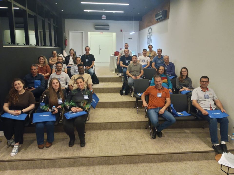 MB Comunicao Empresarial e Organizacional -