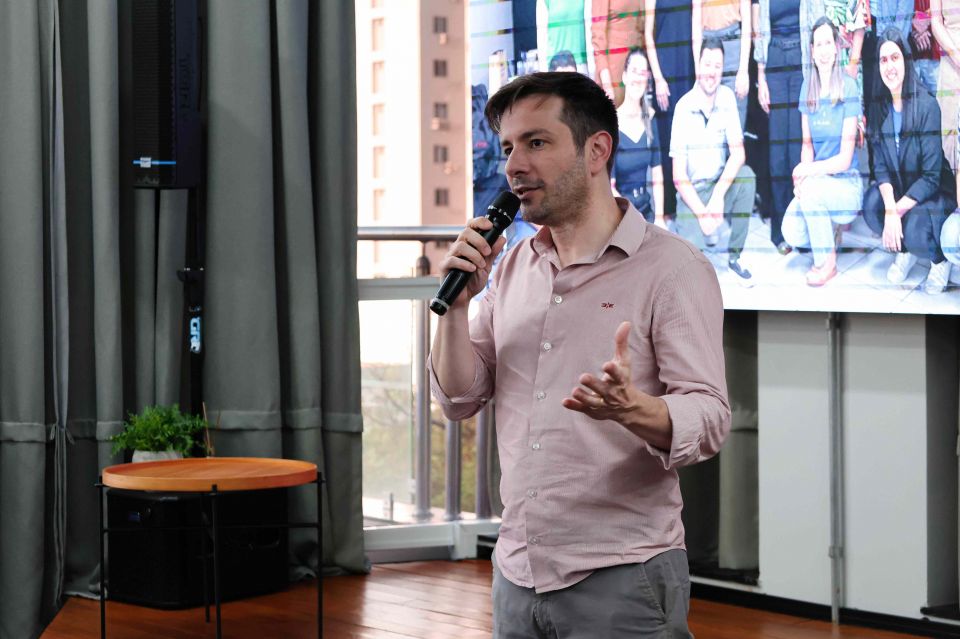 MB Comunicao Empresarial e Organizacional - 