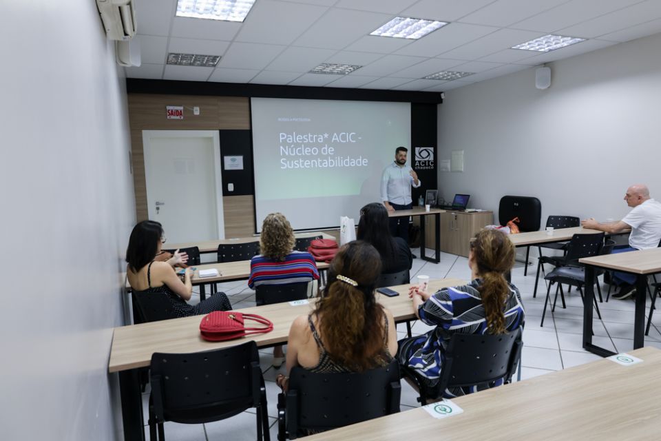 MB Comunicao Empresarial e Organizacional -