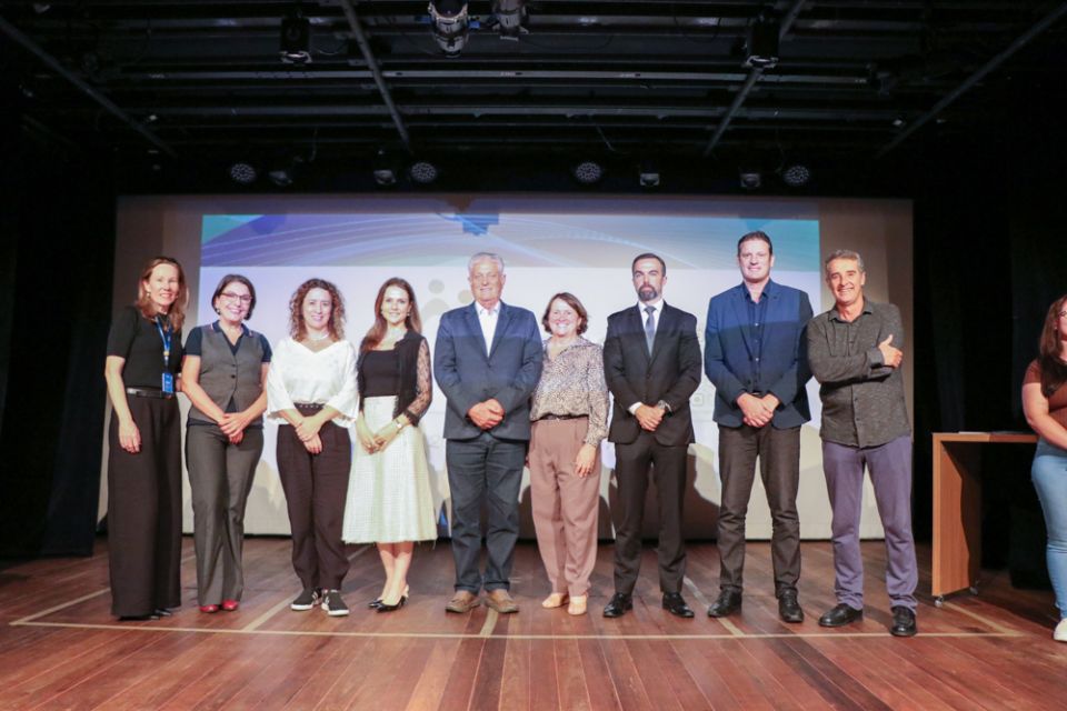 MB Comunicao Empresarial e Organizacional - 