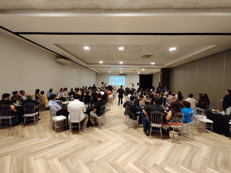 MB Comunicao Empresarial e Organizacional - 